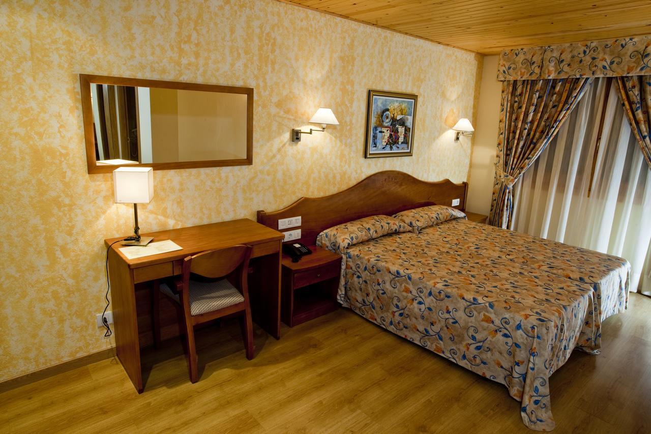 Hotel Montseny Espuy Extérieur photo